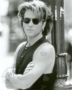Jon Bon Jovi - discographie, line-up, biographie, interviews, photos